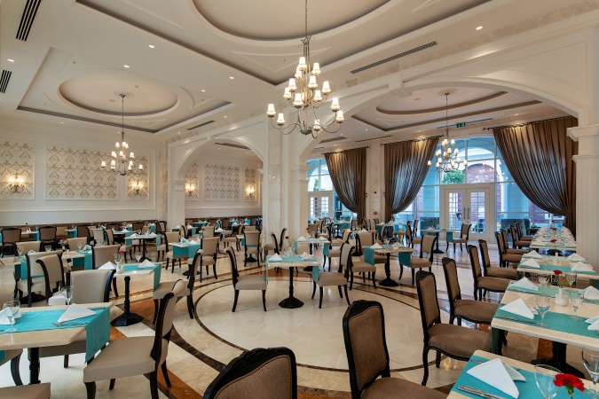 Classico Main Restoran